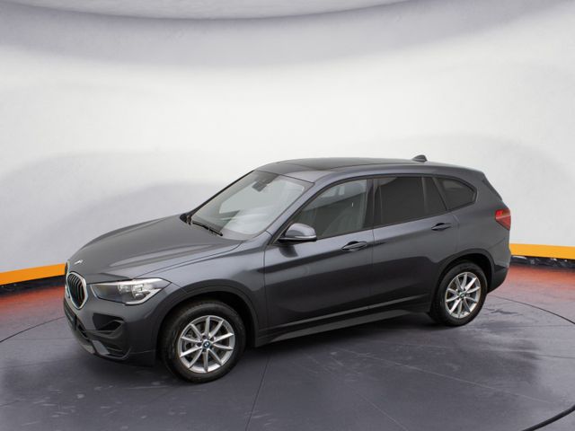 BMW X1 sD18i Aut Kamera DAB Navi HiFi Leder Panorama