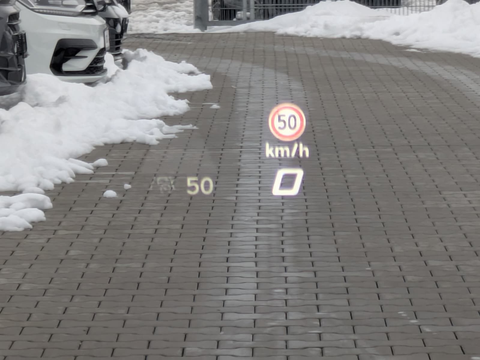 Fahrzeugabbildung CUPRA Terramar 2.0 TSI 4D VZ HUD*MATRIX*PANO*DCC*20"