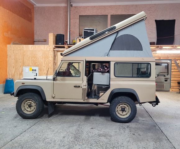 Land Rover Defender 110 Td5 Station Wagon SE Sondermodell!!