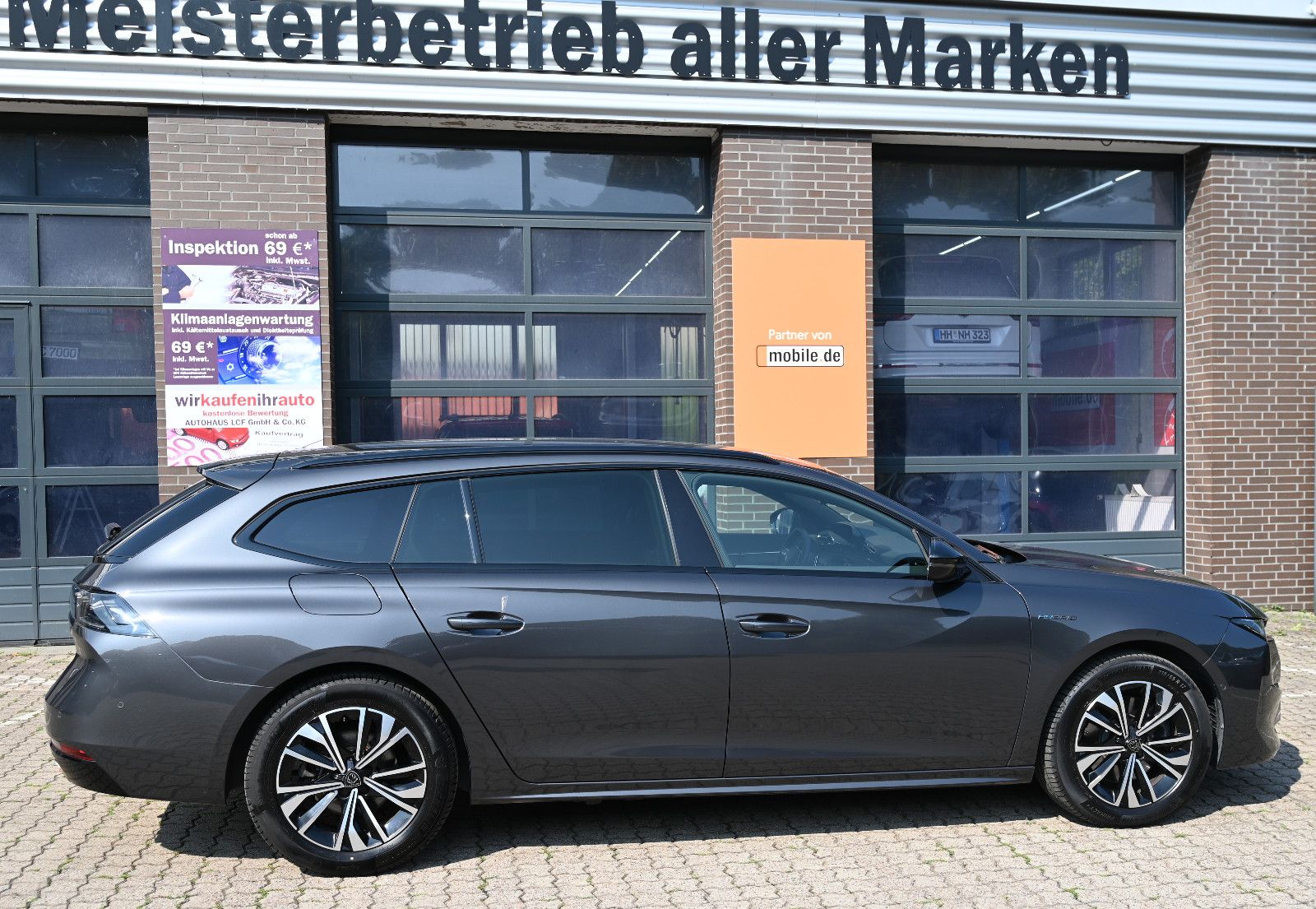 Peugeot 508 SW Hybrid 225 Allure LED NAVI Leder 1.Hd imagem 3