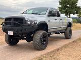 Dodge RAM 2500 LONGBED 6.7 CUMMINS DIESEL 4x4 - Dodge Cummins mit Diesel-Antrieb
