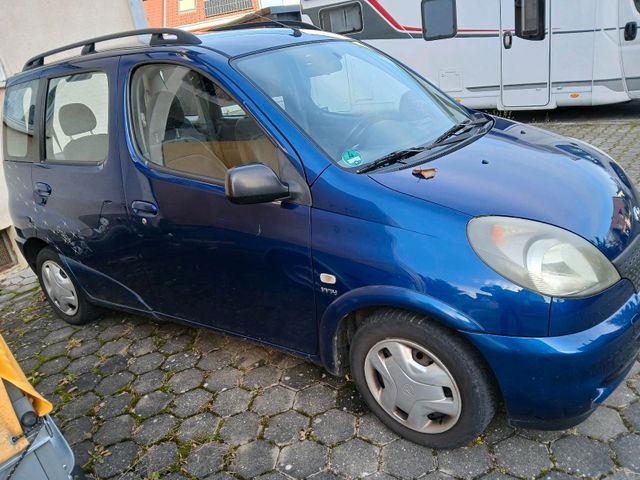 Toyota Yaris Verso Bj,2001; 227.659 KM,Bil...