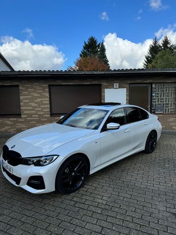 BMW 320d xDrive M Sport Automatik M Sport