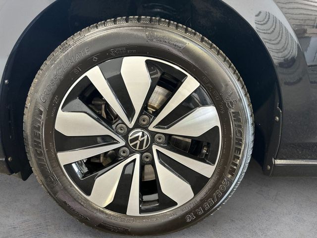 Golf VIII Variant 2.0 TDI DSG MOVE AHK+KAM+ACC+L