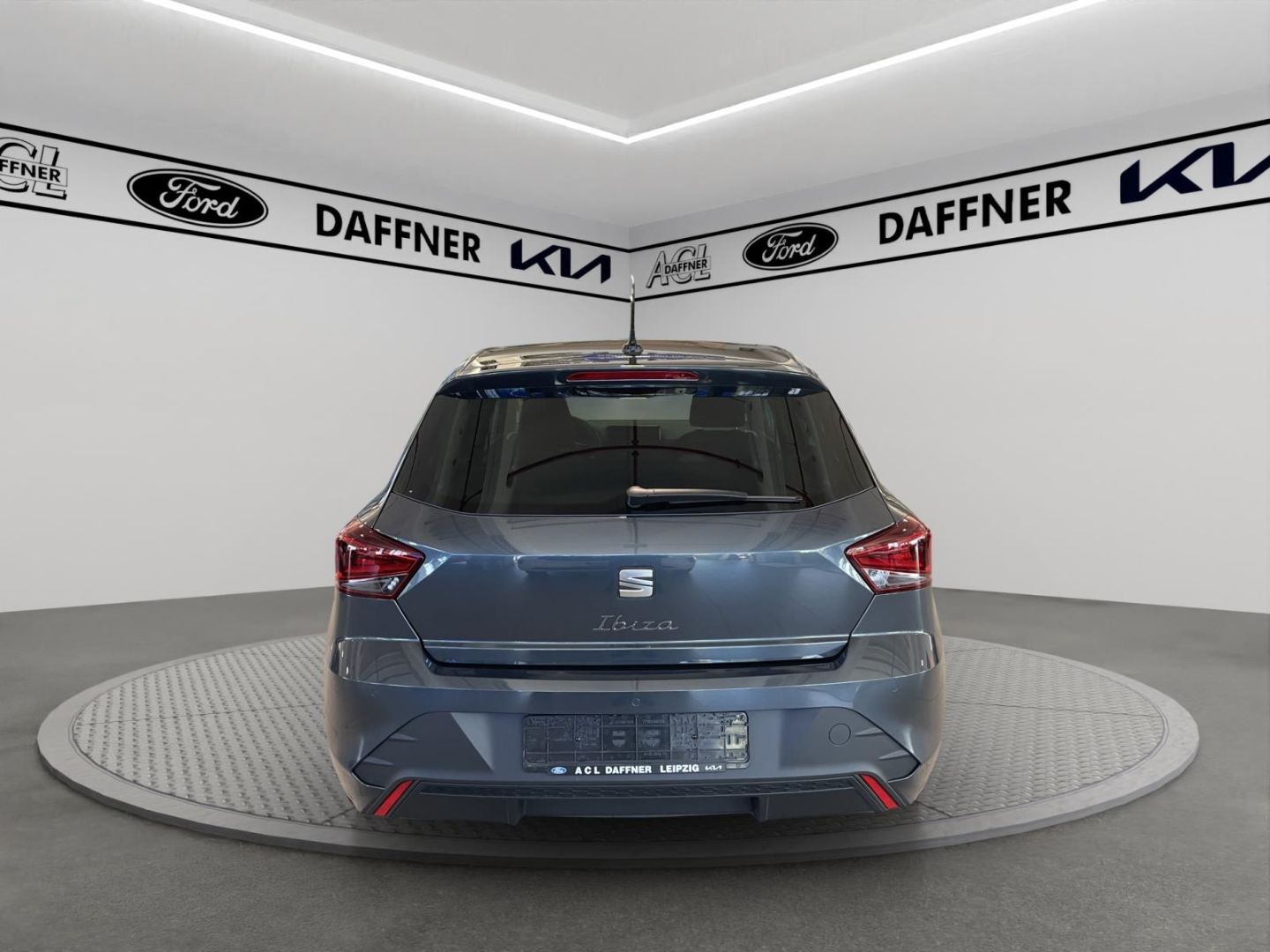 Fahrzeugabbildung SEAT Ibiza 1.0 TSI 85 kW Style Navi LED Mehrzonenklim