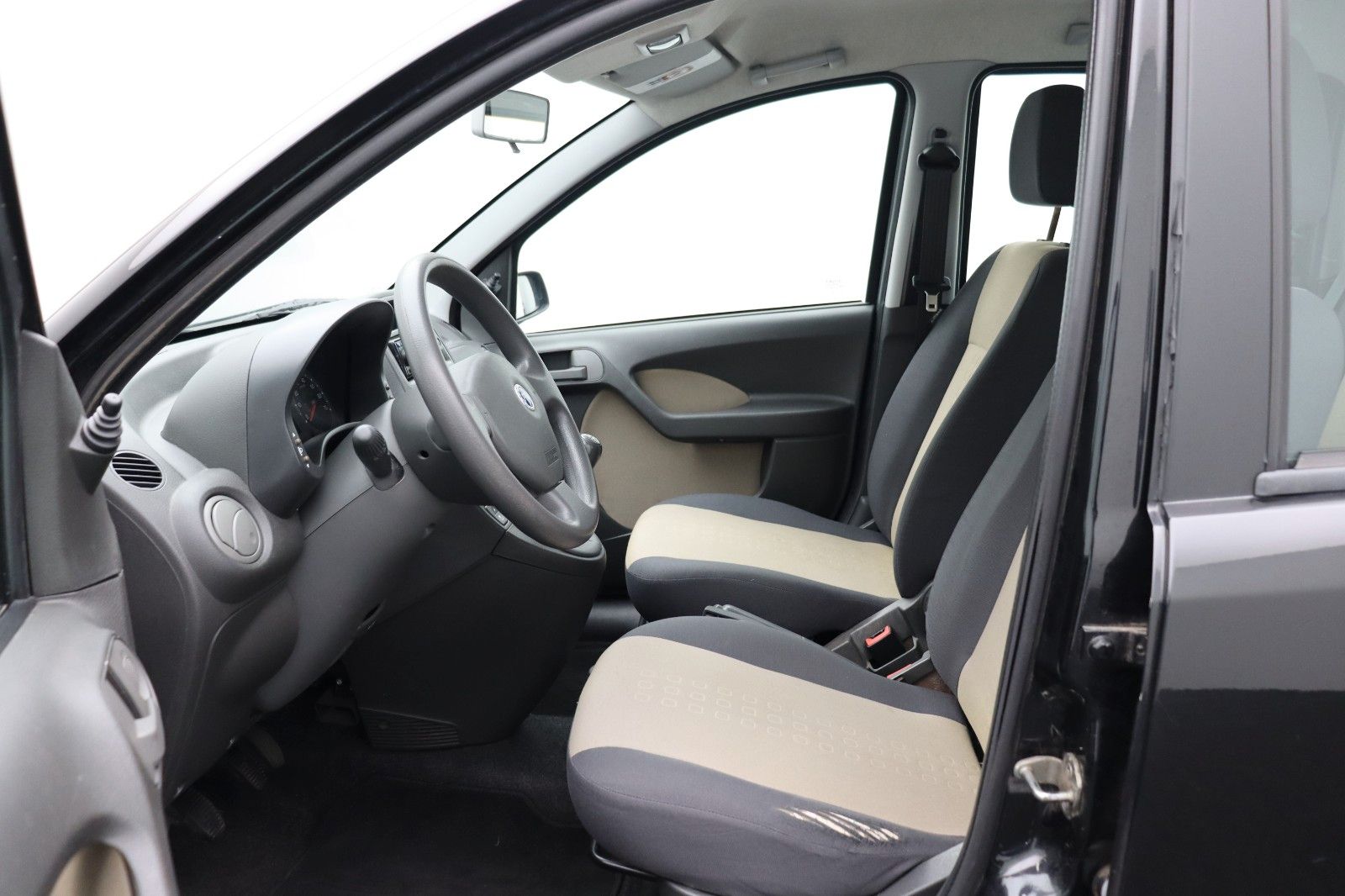 Fahrzeugabbildung Fiat Panda 1.2 8V Dynamic