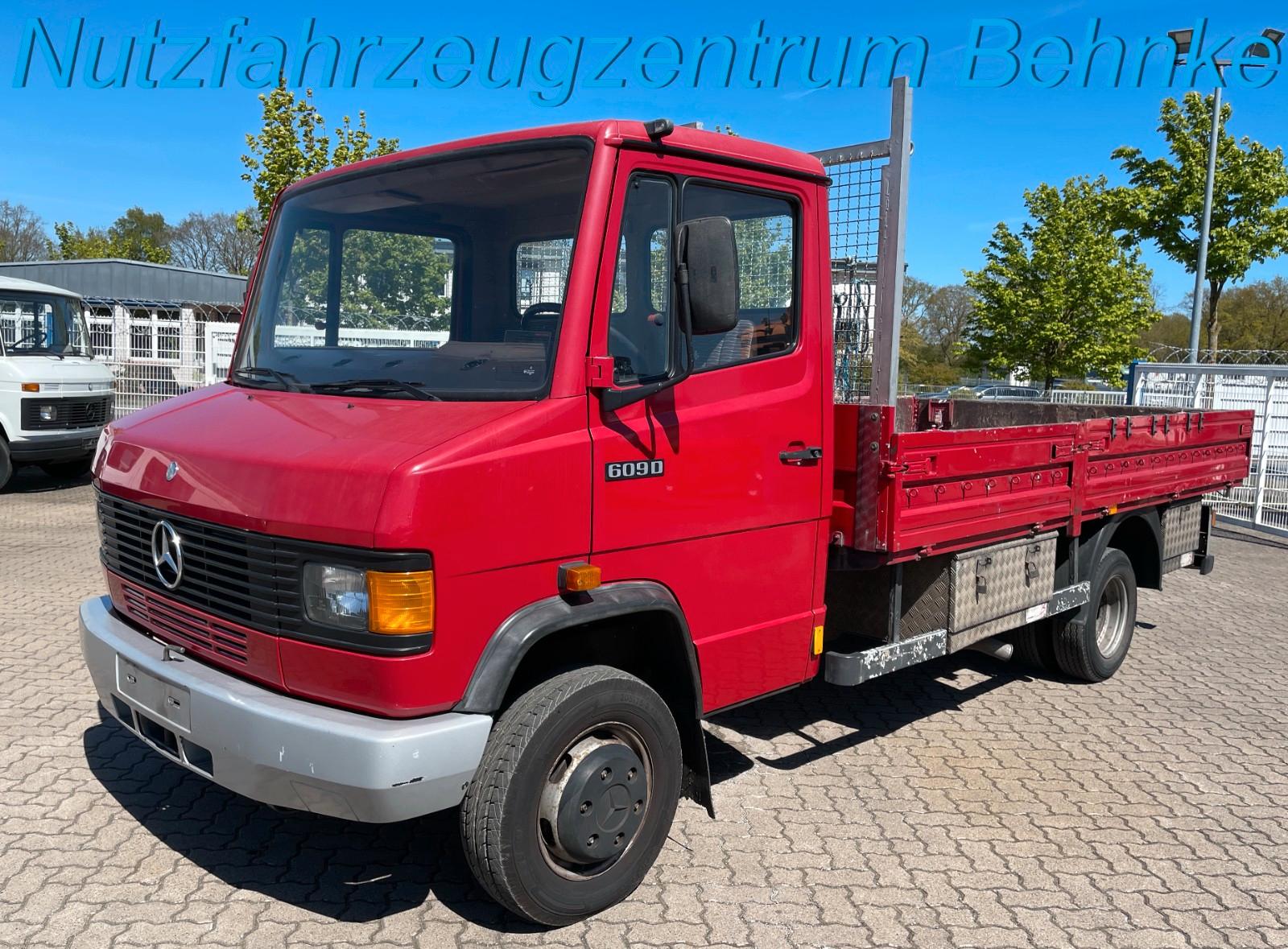 Mercedes-Benz 609D / zGG 3,5t/ AHK 2,4t/ Standhzg.