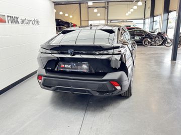 Peugeot 408 - 9