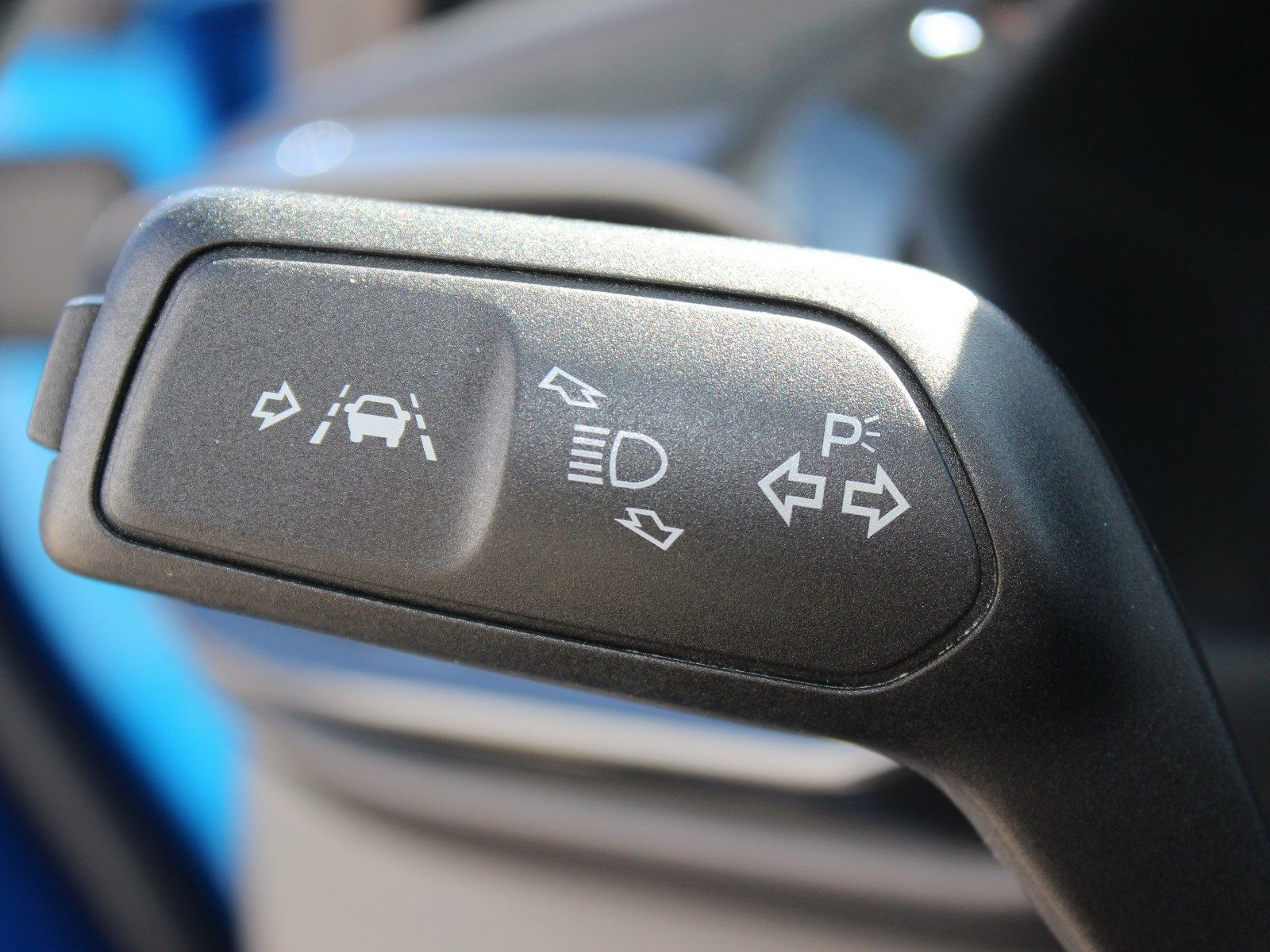 Fahrzeugabbildung Ford Puma Titanium 1,0 EcoBoost Mild Hybrid
