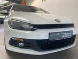 Volkswagen Scirocco 2.0 TSI Bi-Xen Navi TEC-Felgen SHZ PDC - VW Scirocco in Düsseldorf