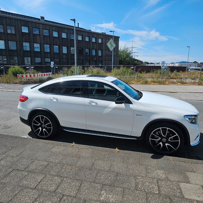 Image of Mercedes-Benz GLC 43 AMG