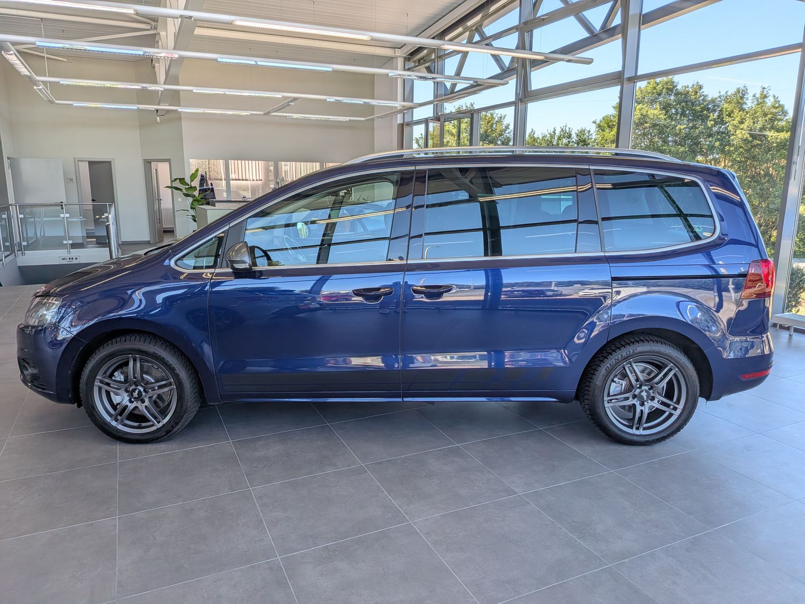 Fahrzeugabbildung SEAT Alhambra FR-Line Allrad BI-Xenon Cam 7-Sitz AHK