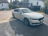 BMW 730d - - weiße BMW 7er Reihe
