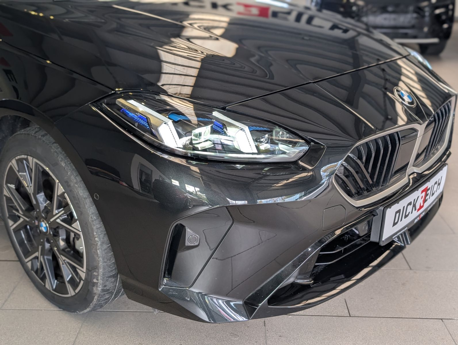 Fahrzeugabbildung BMW 118 d M-Sport Premium Ad-LED Cam Pano Alcan 18"