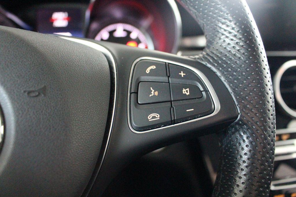 Mercedes-Benz GLC 220 d 4M AHK DISTRONIC LED Kamera COMAND SHZ