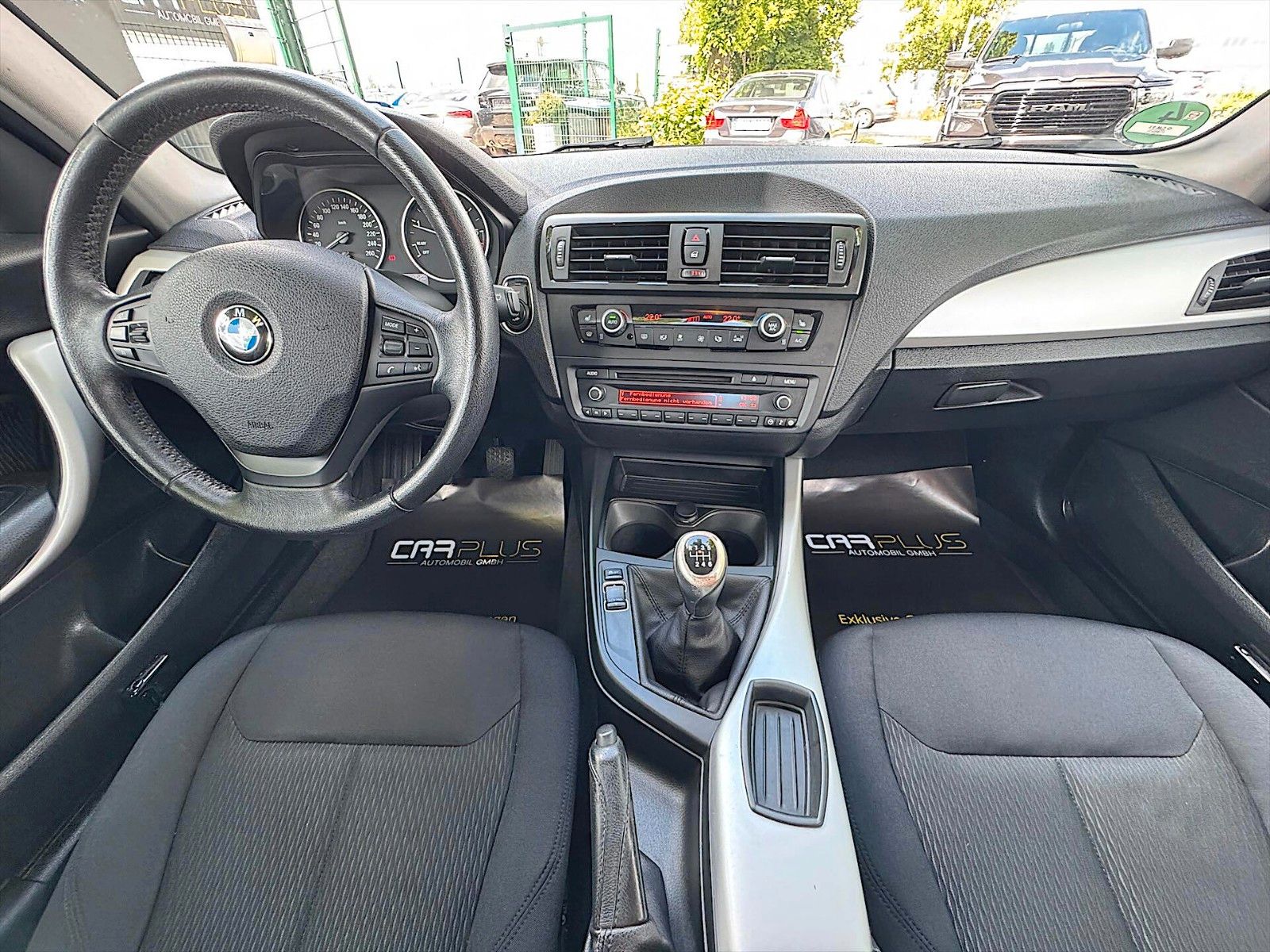 Fahrzeugabbildung BMW 116d Sport Lim. *M-Felgen*Klima*Sitzheizung*