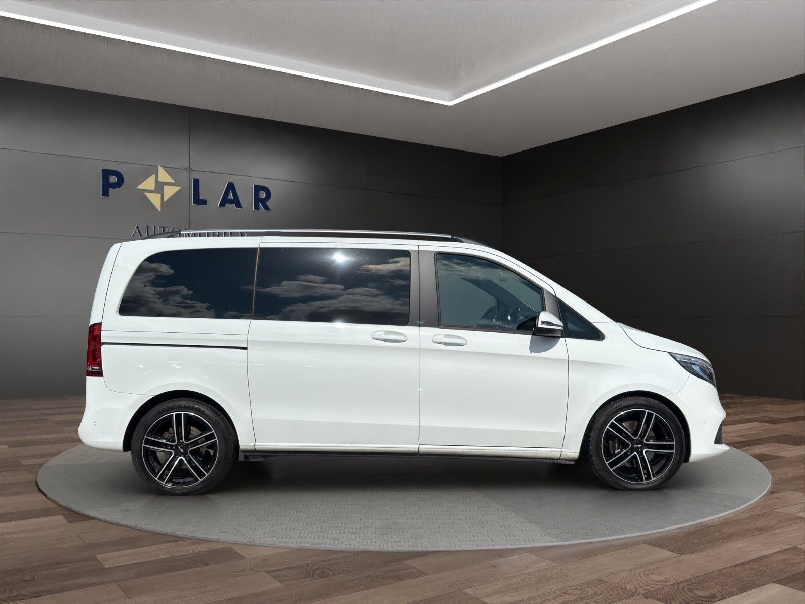 Fahrzeugabbildung Mercedes-Benz V 250*Kamera*3-Zonen*LED*Spurhalteass*Tempo*SHZ*