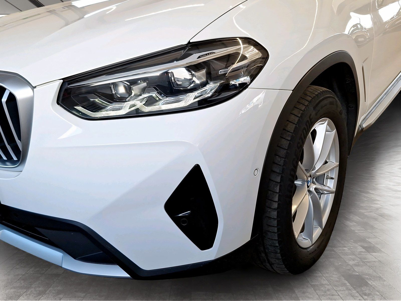 BMW X3 xDrive20d Navi Kamera Driv.Assist Sportsitze foto 8