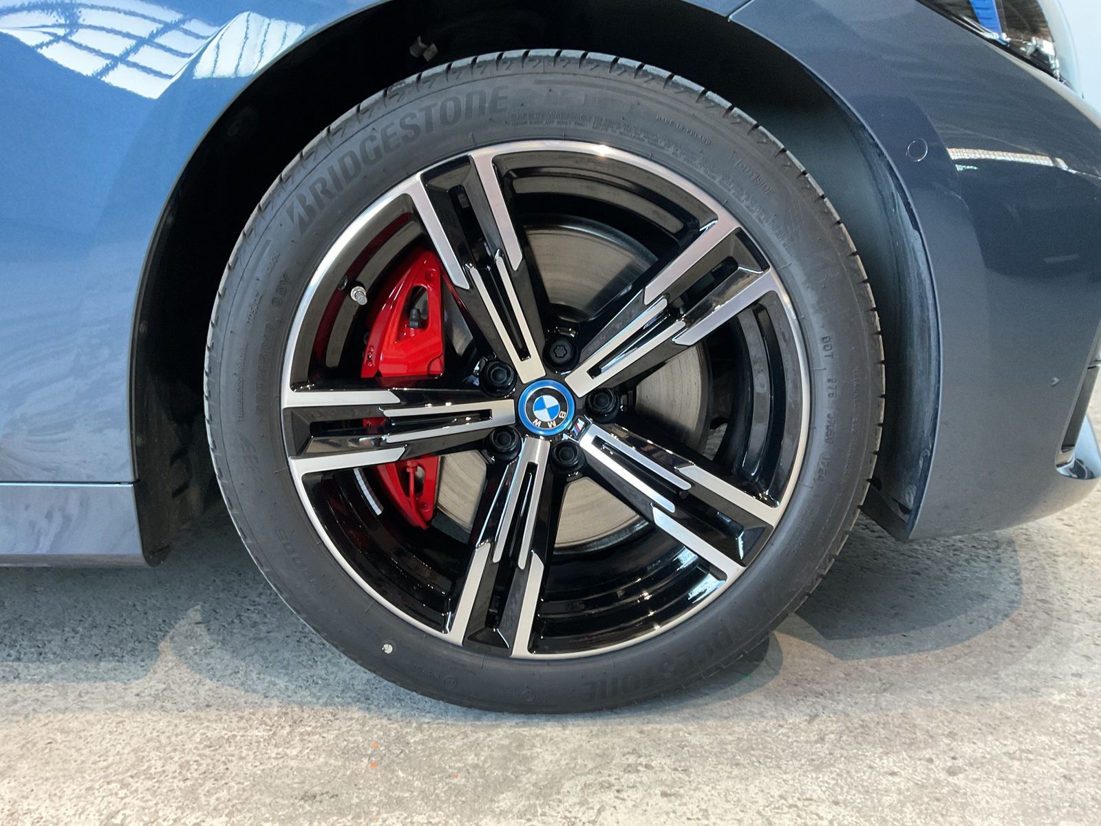 Fahrzeugabbildung BMW 430i xDrive M Sportpaket Pro HK HiFi adap. LED