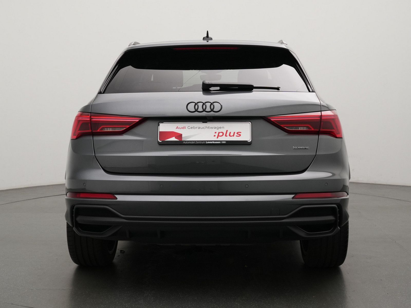 Audi Q3 40 quattro S line NAVI PANO KAM LED SHZ PDC foto 4