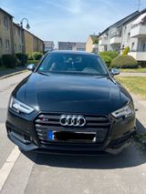 Audi S4 3.0 TFSI tiptronic quattro Avant - - Audi S4 aus 2018