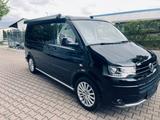 Volkswagen T5 California 4Motion - Volkswagen T6 California: Schwarz