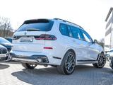 BMW X7 xDrive40d M Sport HUD PANO ACC AHK 360°KAM - BMW X7 in Essen