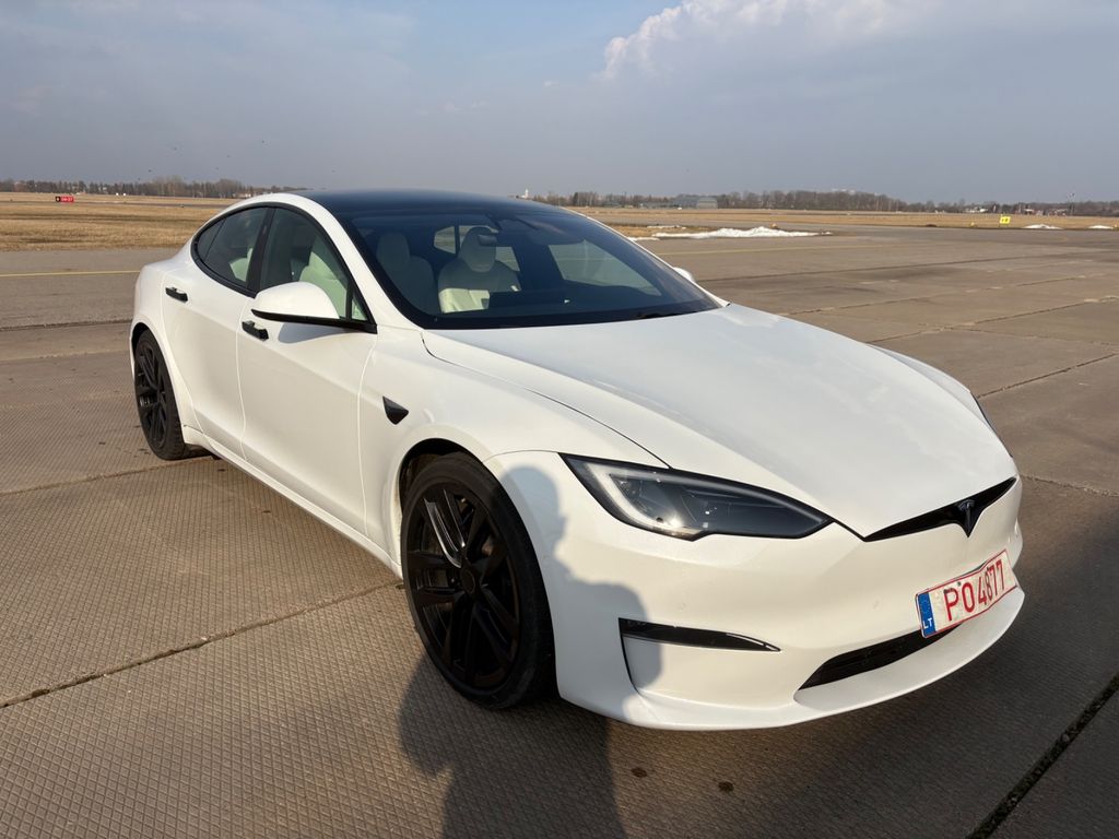 Tesla Model S