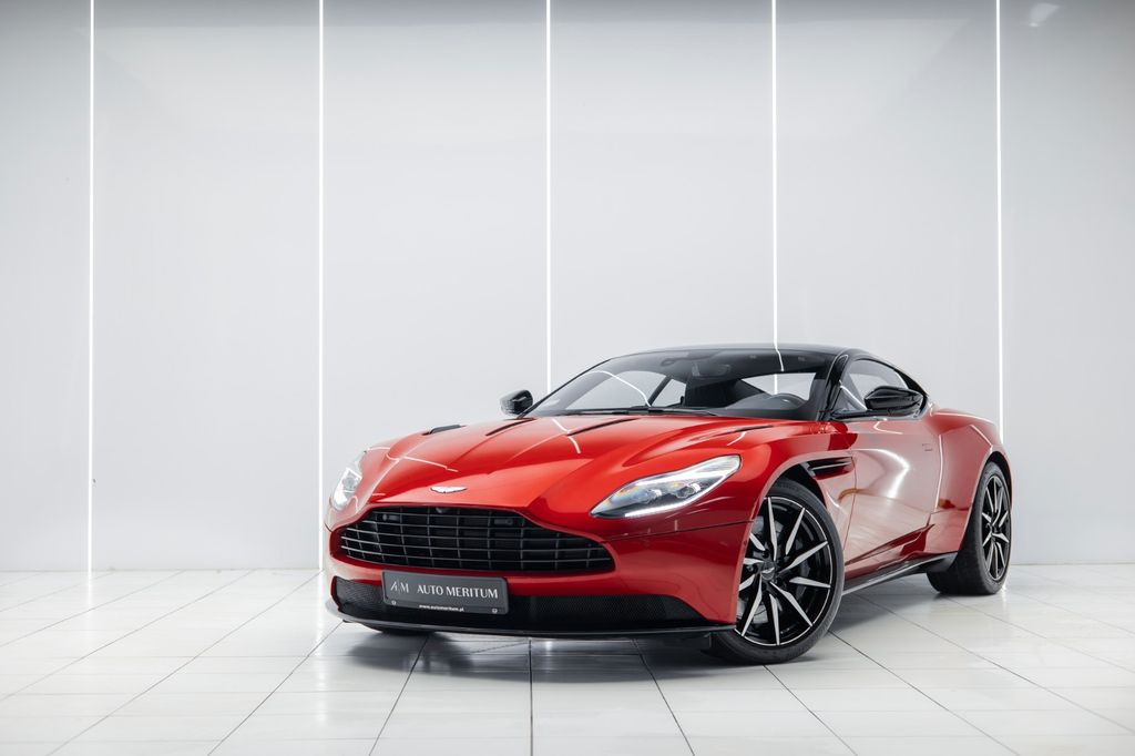 Aston Martin DB11
