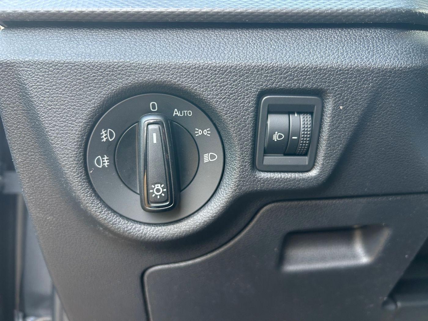 Skoda Kamiq 1.0 TSI Essence LM Facelift LED PDC SHZ, миниатюра 14
