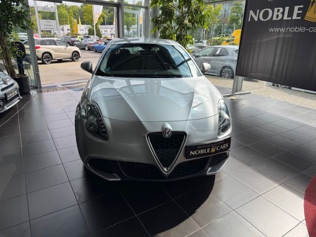 Fahrzeugabbildung Alfa Romeo Giulietta Basis KLIMA NAVI