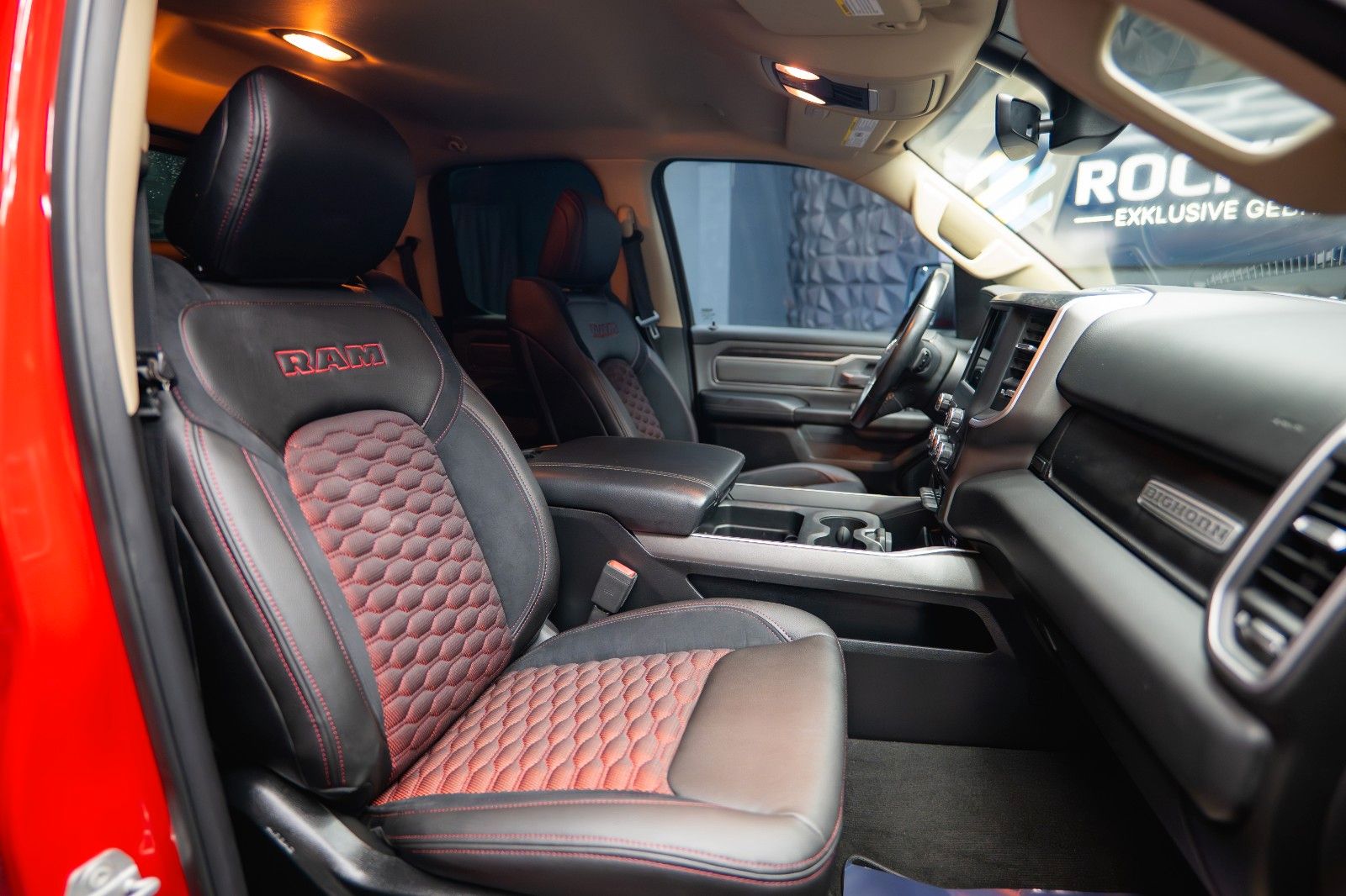 Fahrzeugabbildung Dodge RAM 5.7 V8 HEMI 4x4 RED DEVIL Offroad LONGBED