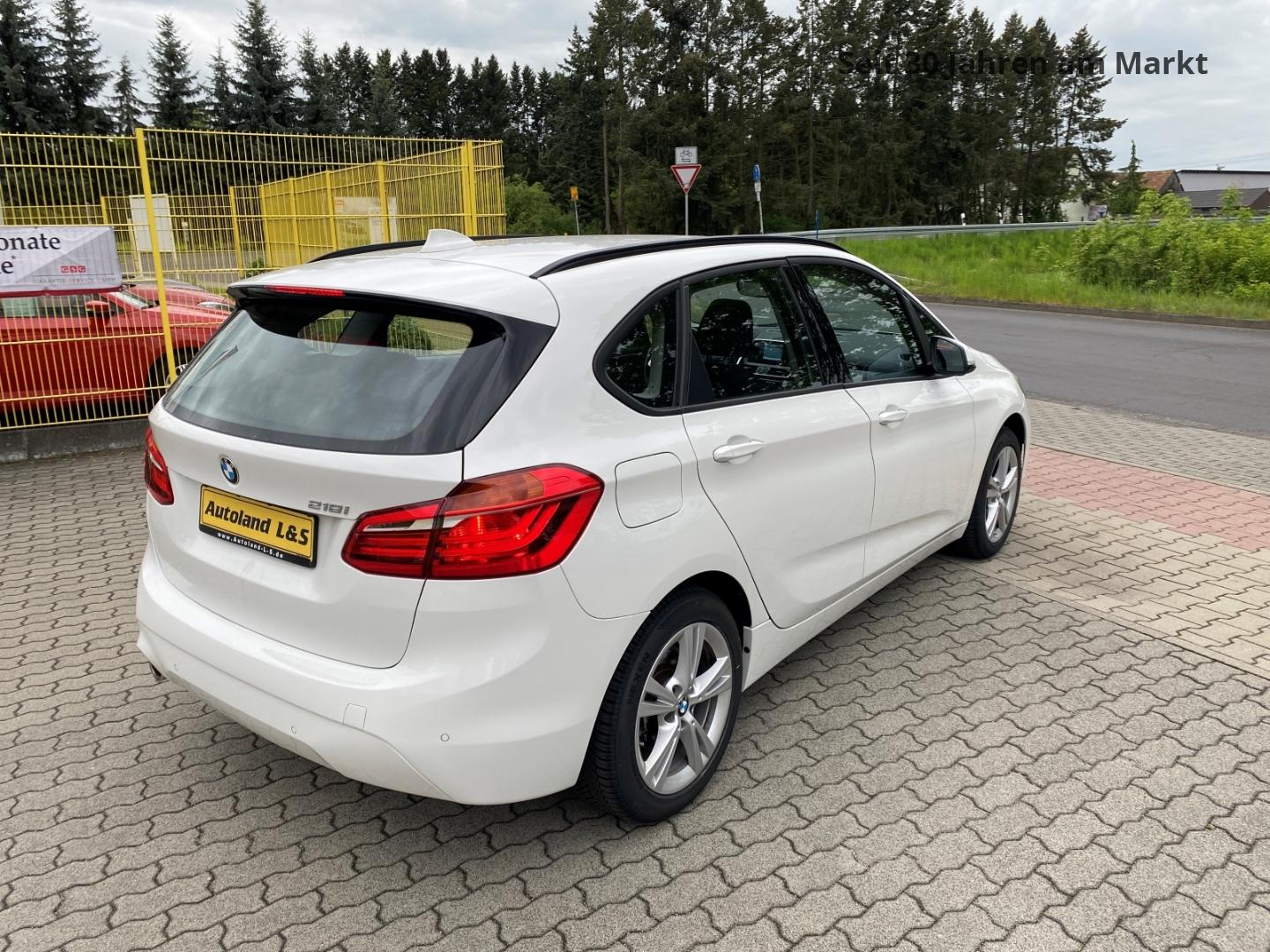 BMW 218 Active Tourer Advantage,SH,PDC,Kamera,2.Hand