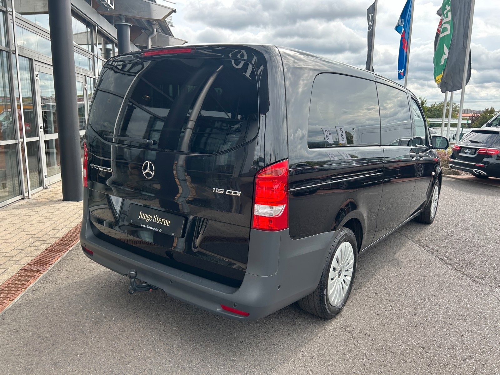Fahrzeugabbildung Mercedes-Benz Vito 116 CDI Tourer 9G Extral AHK Kamera