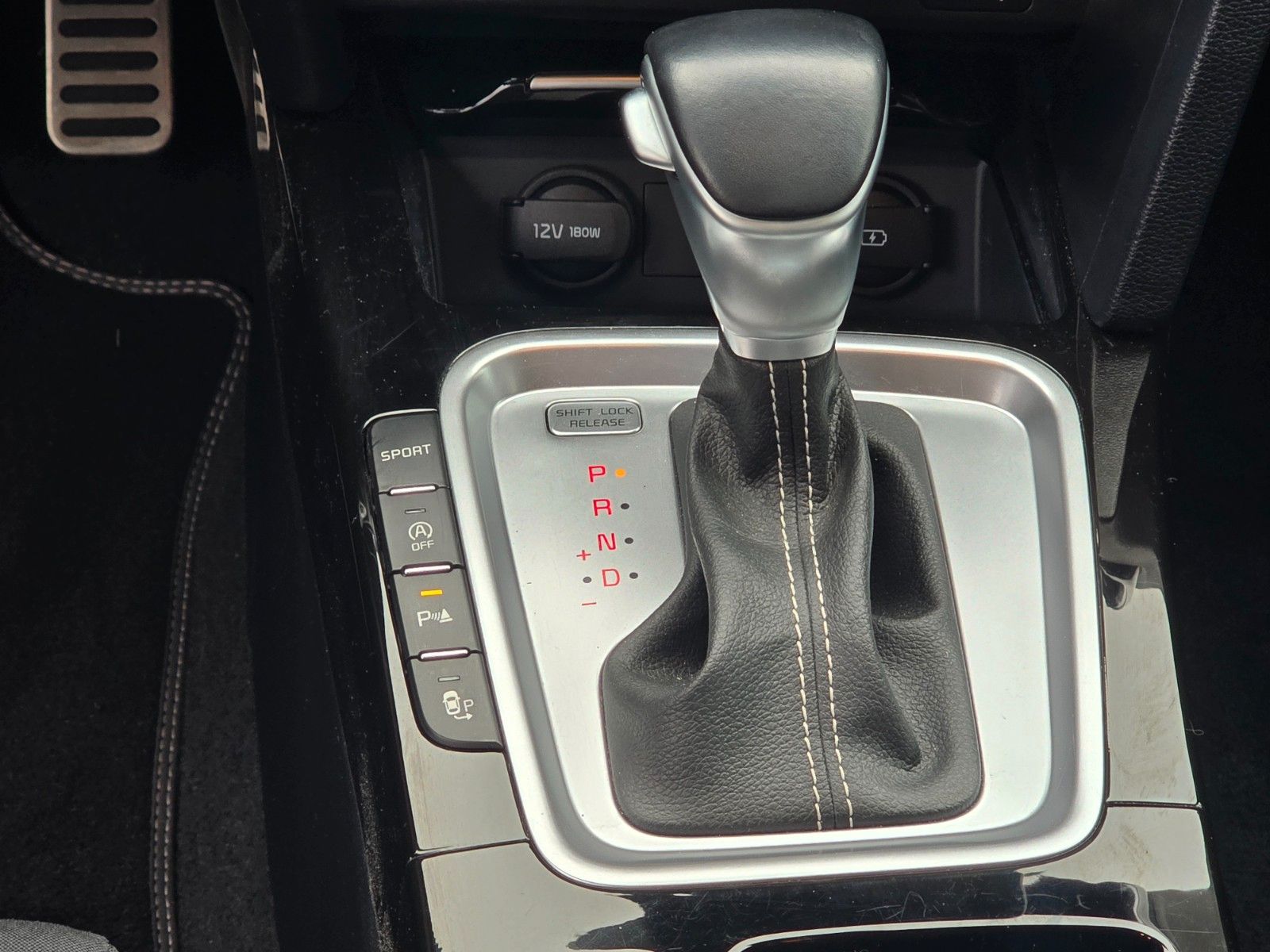 Fahrzeugabbildung Kia PROCEED 1.5T DCT7 GTL NAV TEC NSW