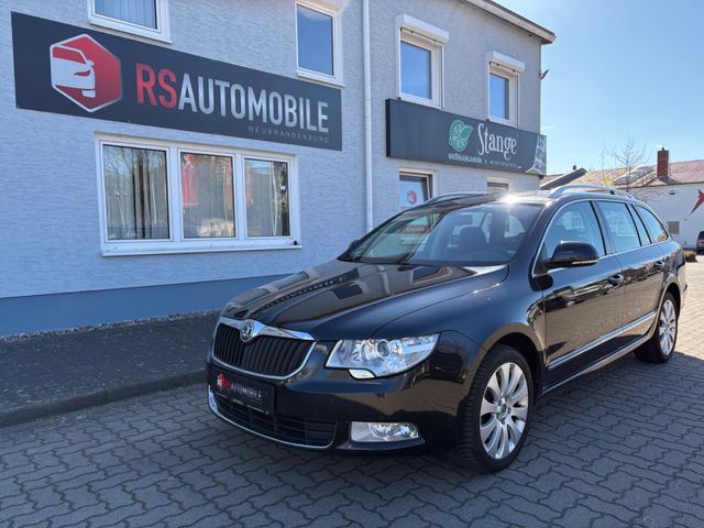 Skoda Superb Combi Elegance*Navi*PDC*Sitzheizung