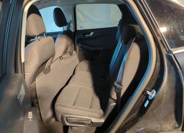Ford Kuga - 6
