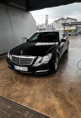 Mercedes-Benz Mercedes e250 cgi - Mercedes-Benz E 250 in Bonn