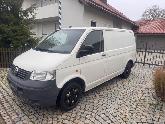 Volkswagen T5 Transporter   1.9 TDI Klima neue zahnriemen