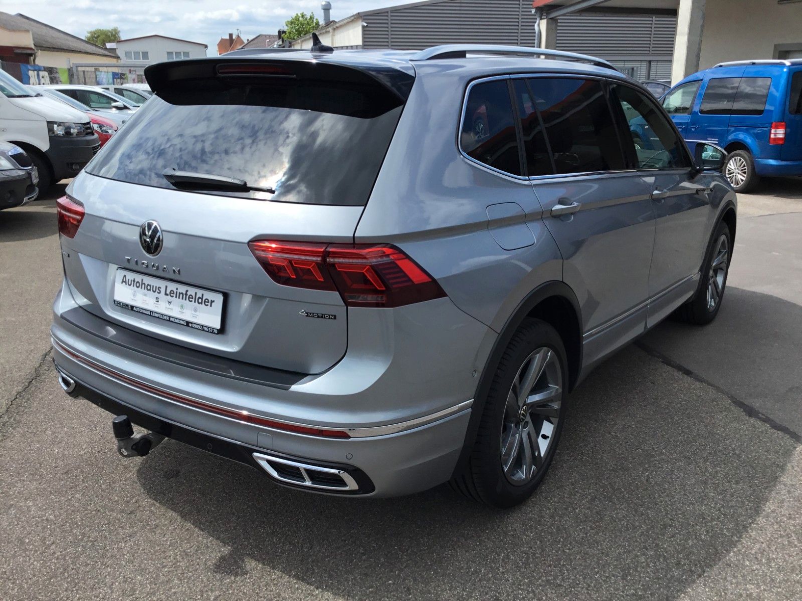 Fahrzeugabbildung Volkswagen Tiguan Allspace 2.0TDI DSG 4M R-Line+Standheizun