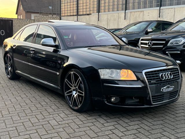 Audi A8 4.2 TDI quattro S-Line Felgen/Schiebedach