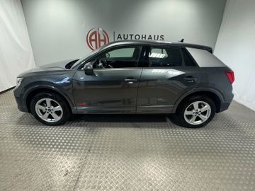 Audi Q2 35 TFSI S line Panodach Kamera elek. Heckkl.