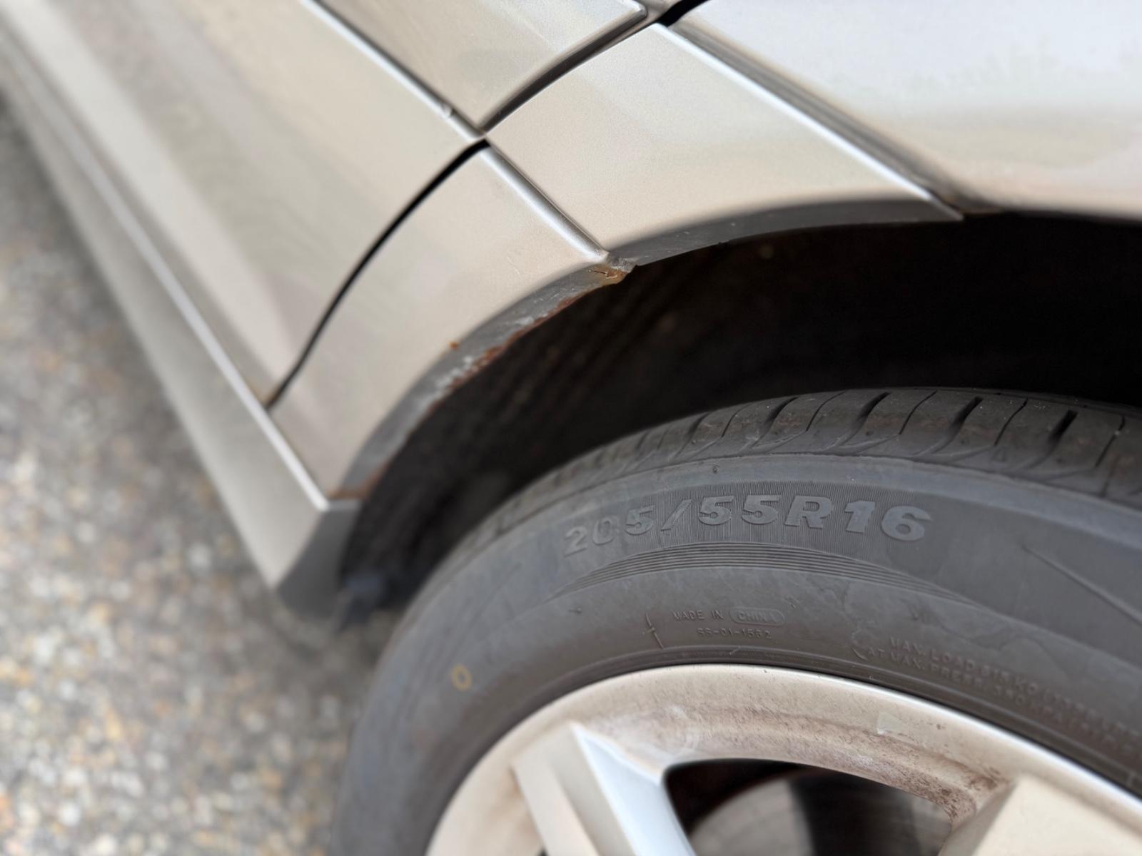 Mercedes-Benz C220 2006 — photo 11