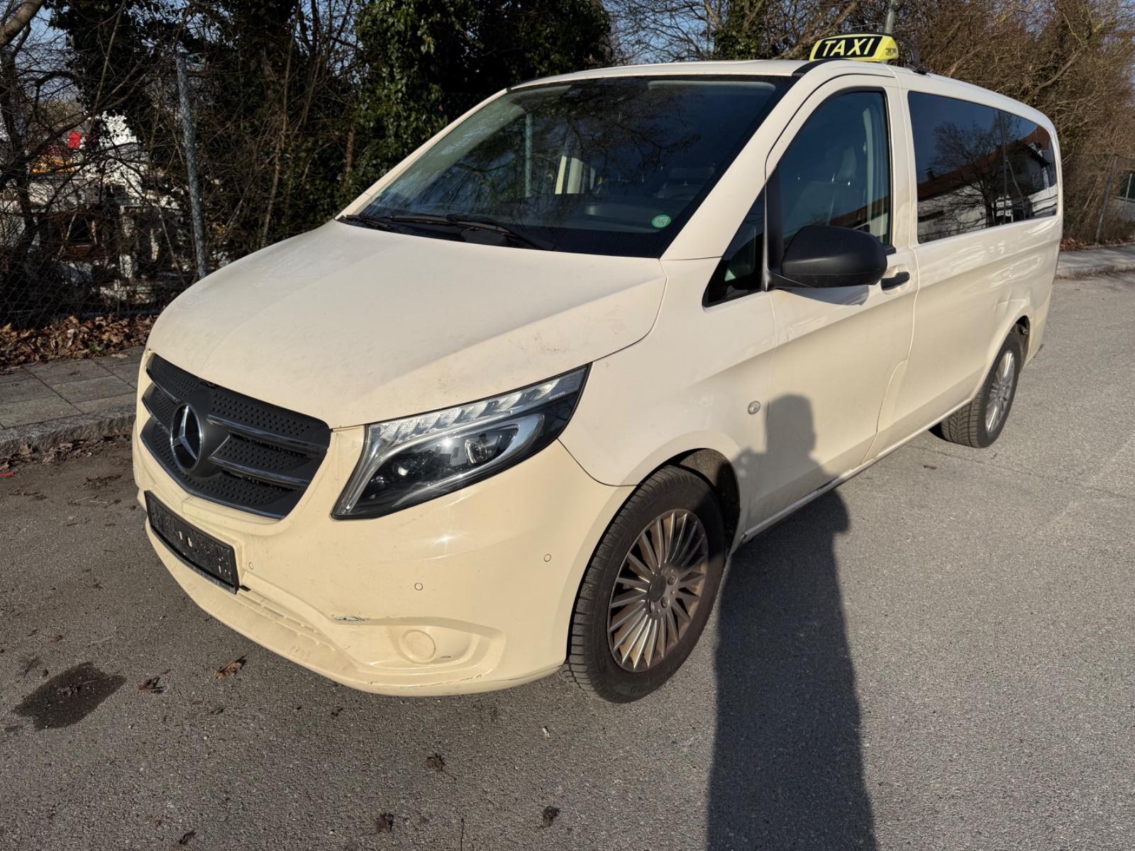 Mercedes-Benz Vito Tourer 116 lang*Navi*Kamera*9 Sitzer*Led*