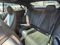 Fahrzeugabbildung E 220 Coupe d AMG  Sportpaket El. Panodach Navi
