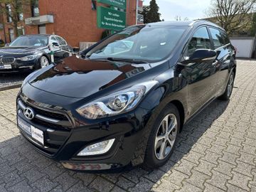 Fahrzeugabbildung Hyundai i30 blue 1.6 CRDi NAVI KAMERA EURO 6