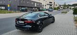 Jaguar XE P250 S - schwarze Jaguar XE