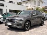 Volkswagen Touareg 3.0 TDI *LUFTFAHRWERK*IQ.DRIVE*ACC*AHK - Volkswagen Touareg DRIVE mit Diesel-Antrieb