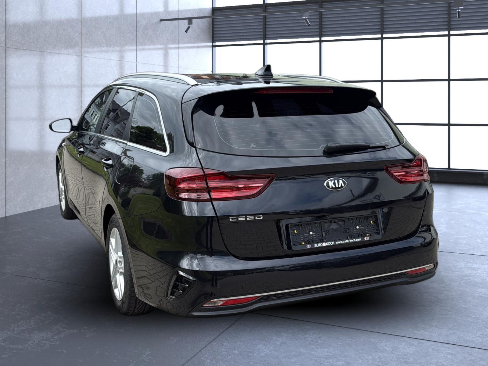 Fahrzeugabbildung Kia cee'd / Ceed/ unfallfrei / AHK