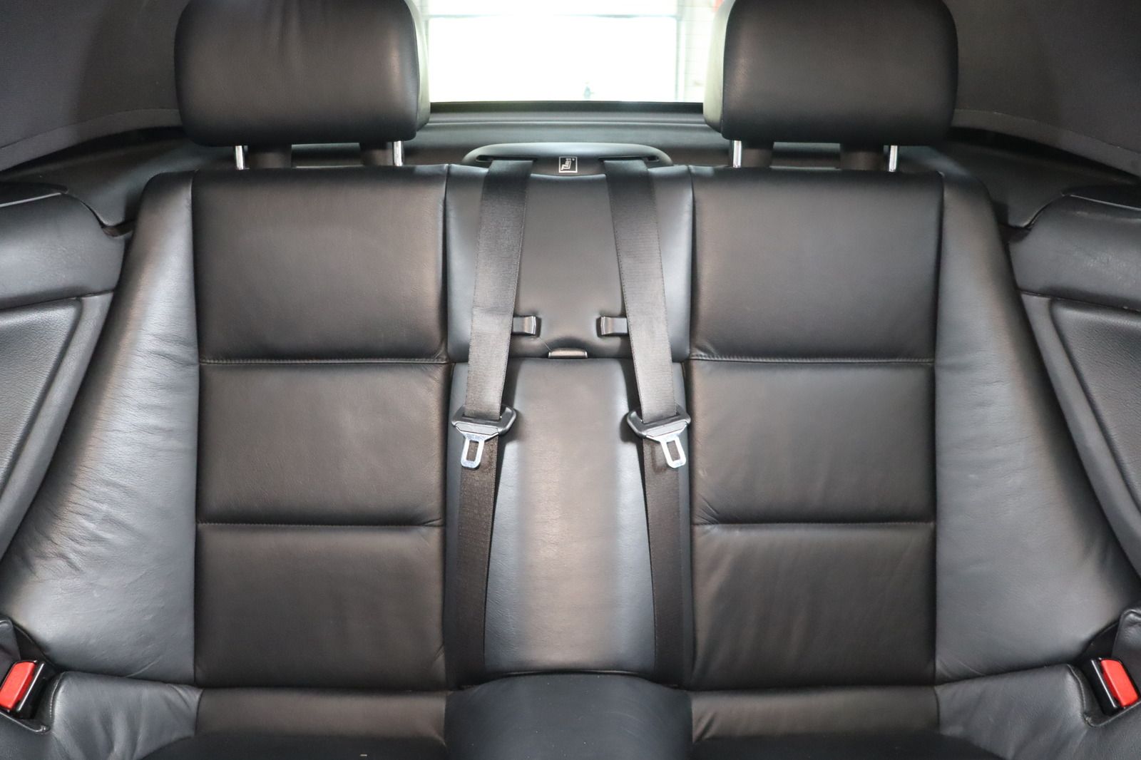 Fahrzeugabbildung BMW 323 Ci Cabrio Sitzhzg. * Leder * Klimaautom.